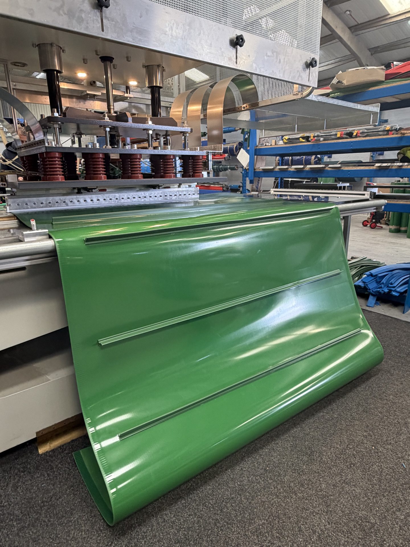 Custom bespoke PVC and PU conveyor belt fabrication with flights and sidewalls